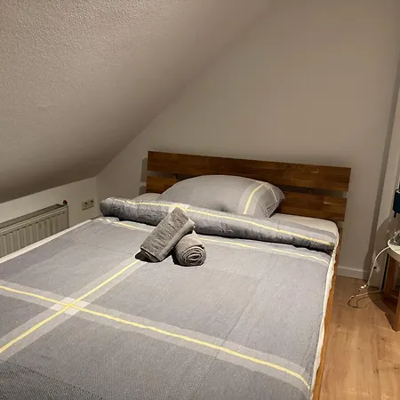 Appartement Freundliches City-apartment Mit Balkon & Skyline-blick - Easy Wuppertal