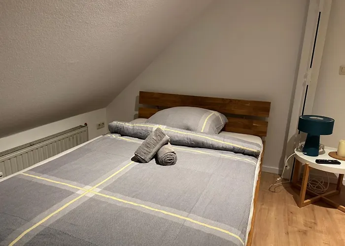 Appartement Freundliches City-apartment Mit Balkon & Skyline-blick - Easy Wuppertal